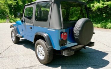 Jeep-Wrangler-1993-11