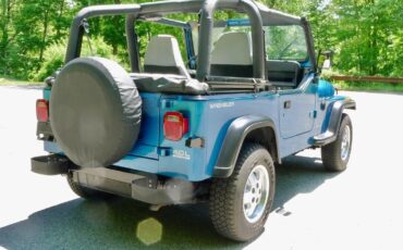 Jeep-Wrangler-1993-14