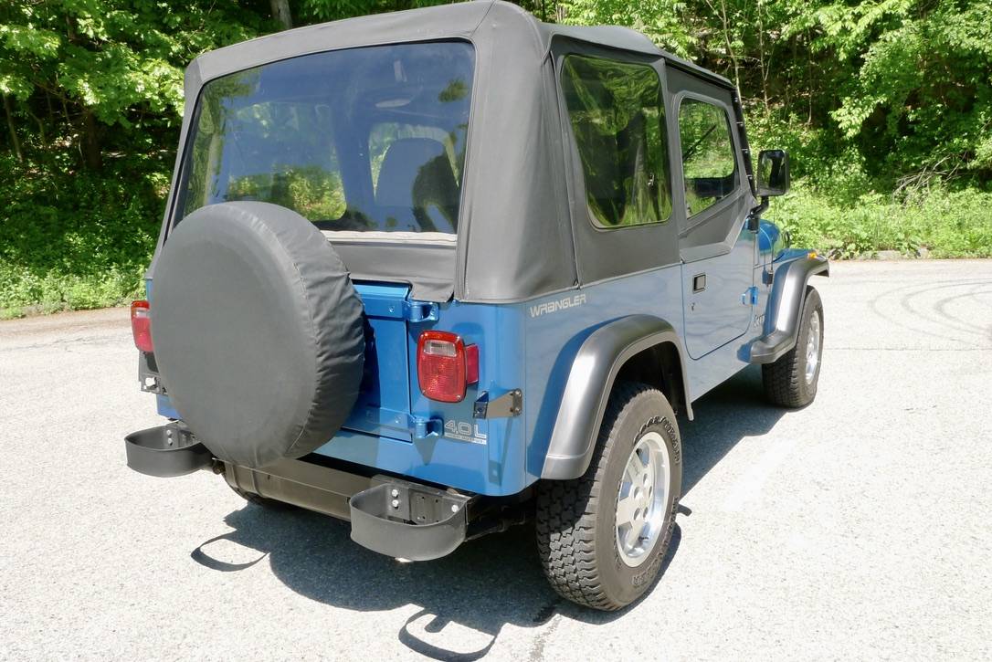 Jeep-Wrangler-1993-6