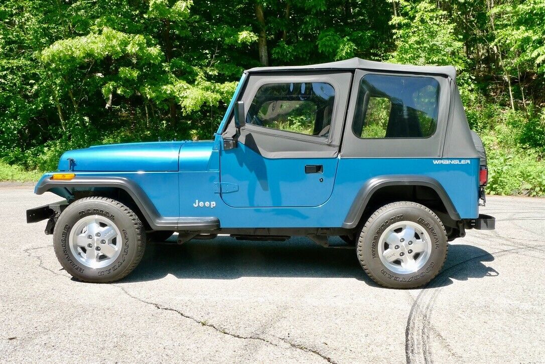 Jeep-Wrangler-1993-7