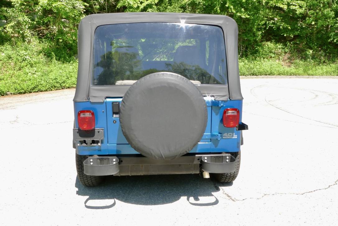 Jeep-Wrangler-1993-7