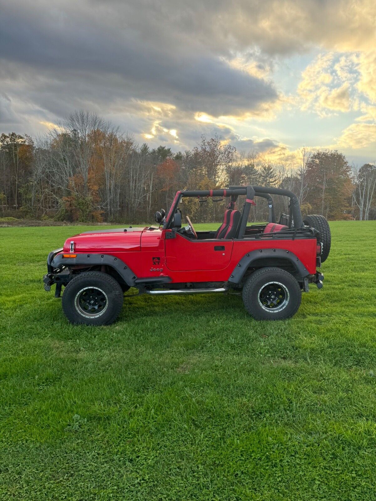 Jeep-Wrangler-SUV-1993-13