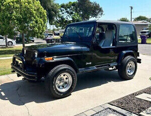 Jeep-Wrangler-SUV-1995-10