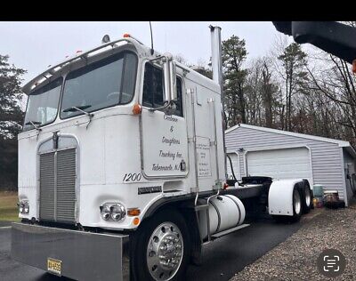 Kenworth-K100-1984-7