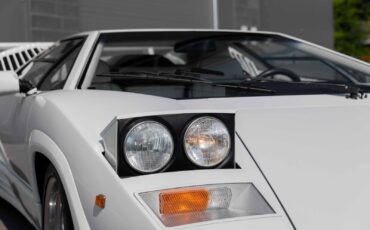 Lamborghini-Countach-Coupe-1989-11