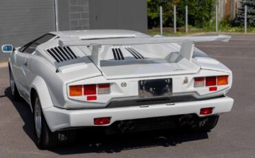 Lamborghini-Countach-Coupe-1989-13