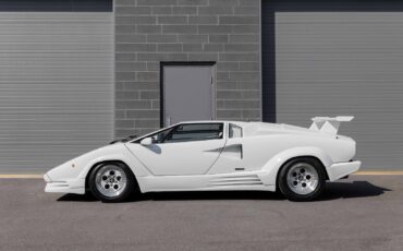 Lamborghini-Countach-Coupe-1989-9