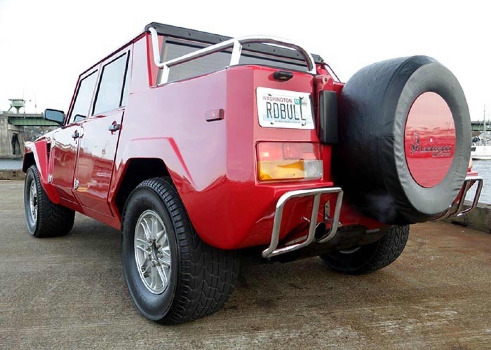 Lamborghini-LM002-1990-12