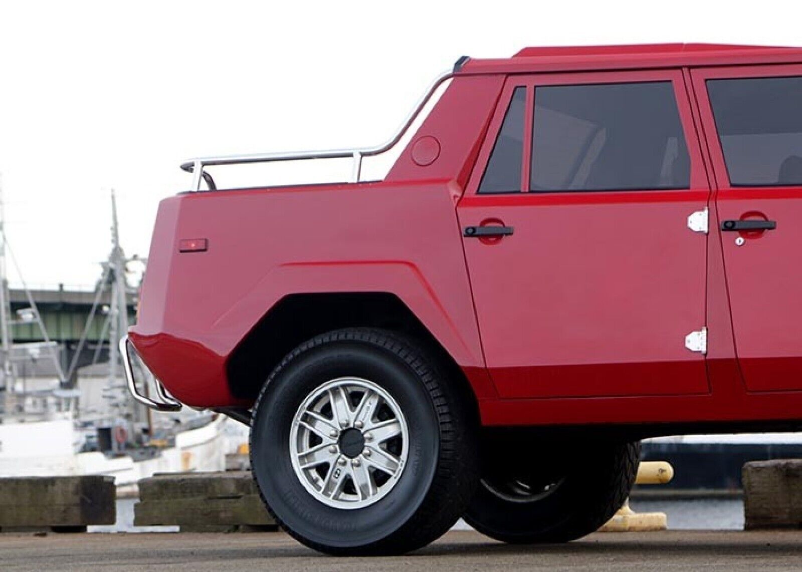 Lamborghini-LM002-1990-17