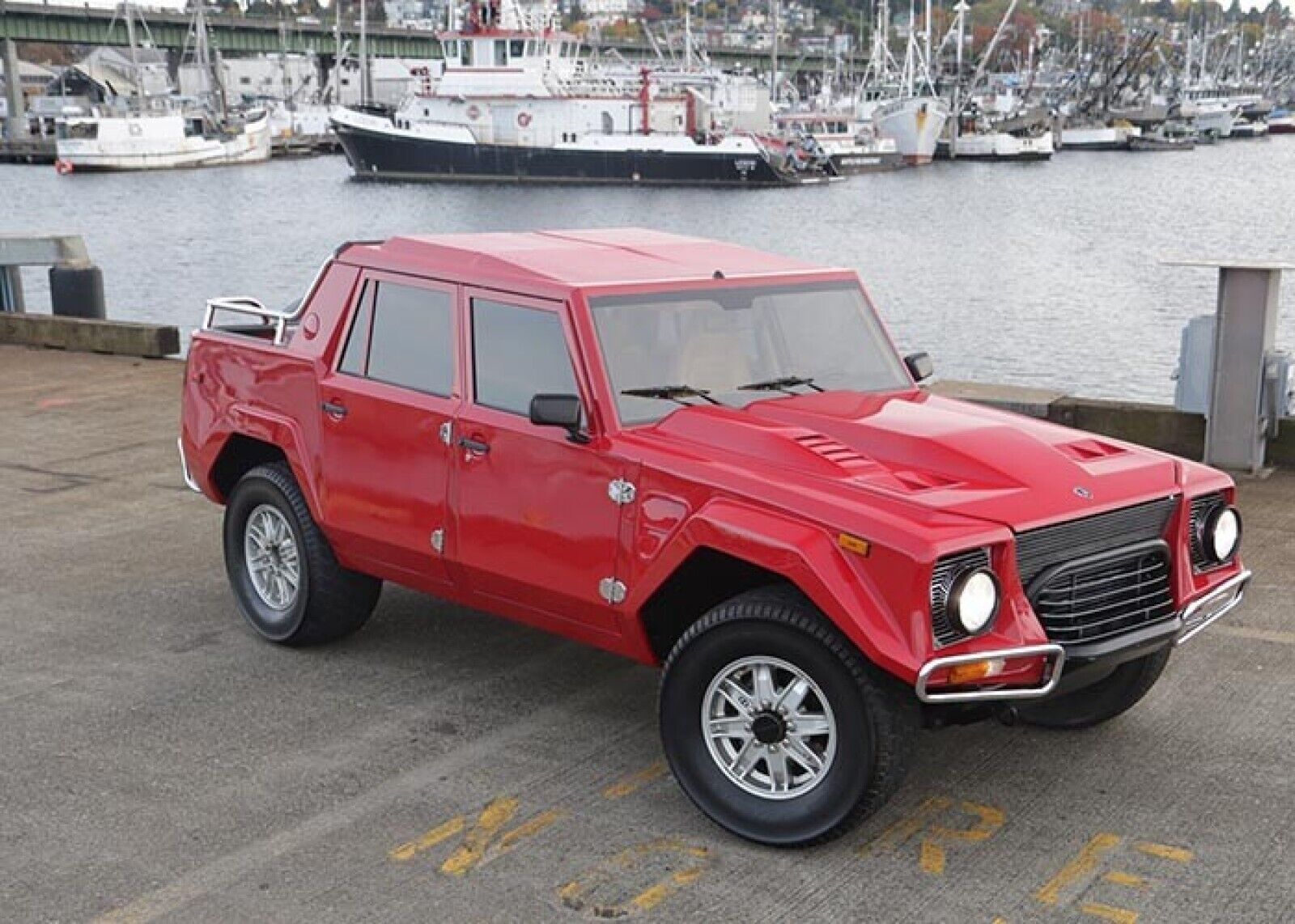 Lamborghini-LM002-1990-26