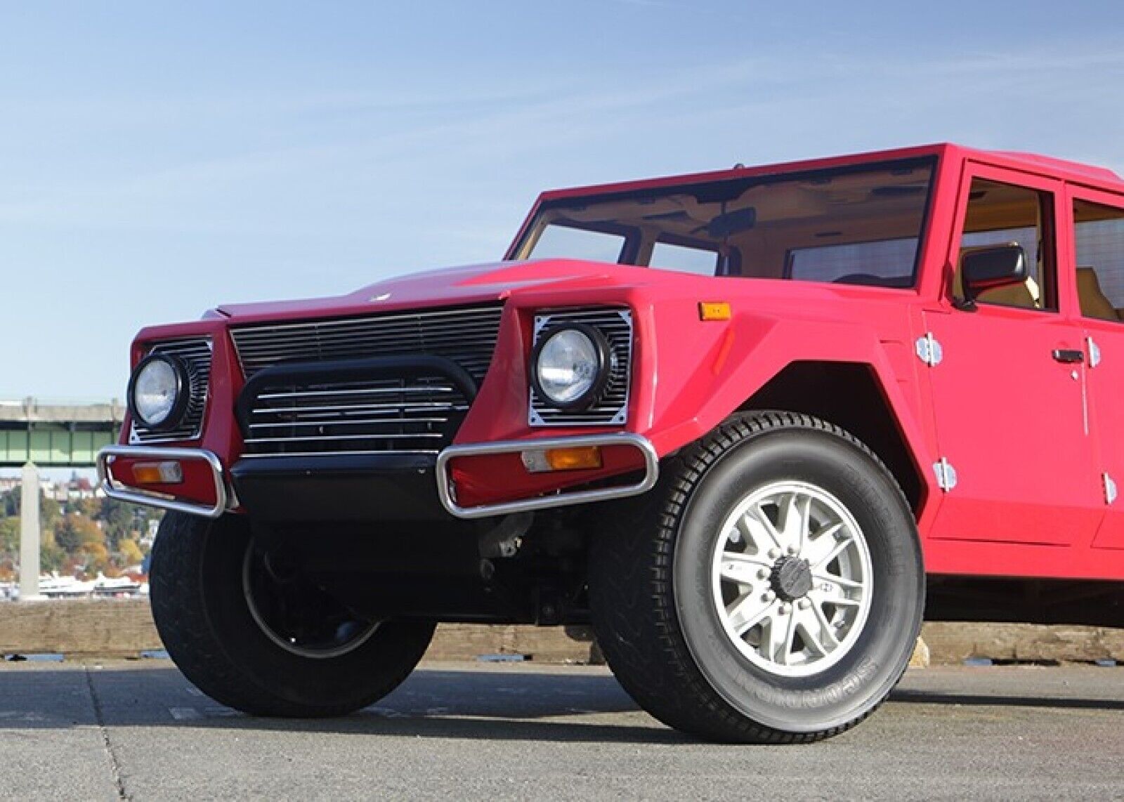 Lamborghini-LM002-1990-3