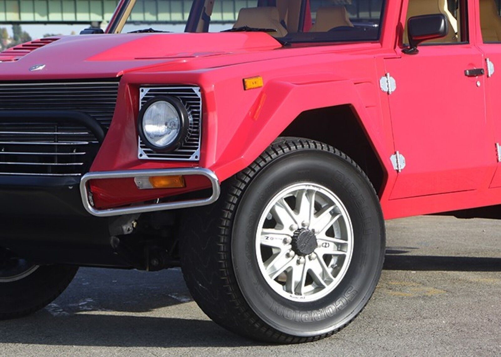 Lamborghini-LM002-1990-4