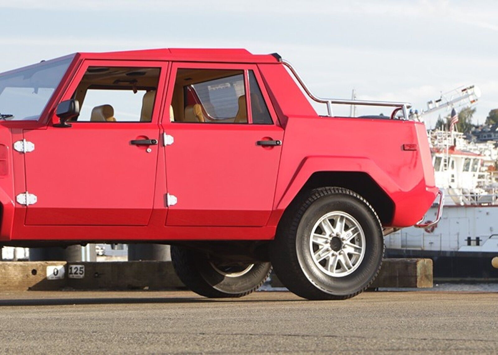 Lamborghini-LM002-1990-8