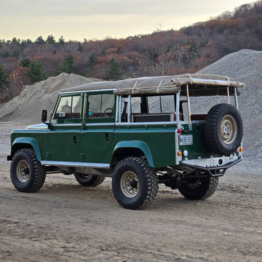 Land-rover-Defender-110-1985-11