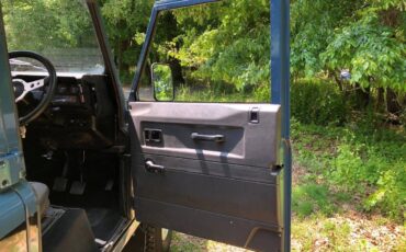 Land-rover-Defender-110-diesel-1992-8