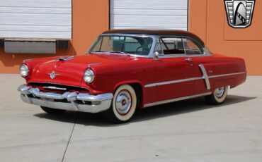 Lincoln-Capri-Coupe-1952-2