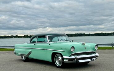 Lincoln-Capri-Coupe-1955-1