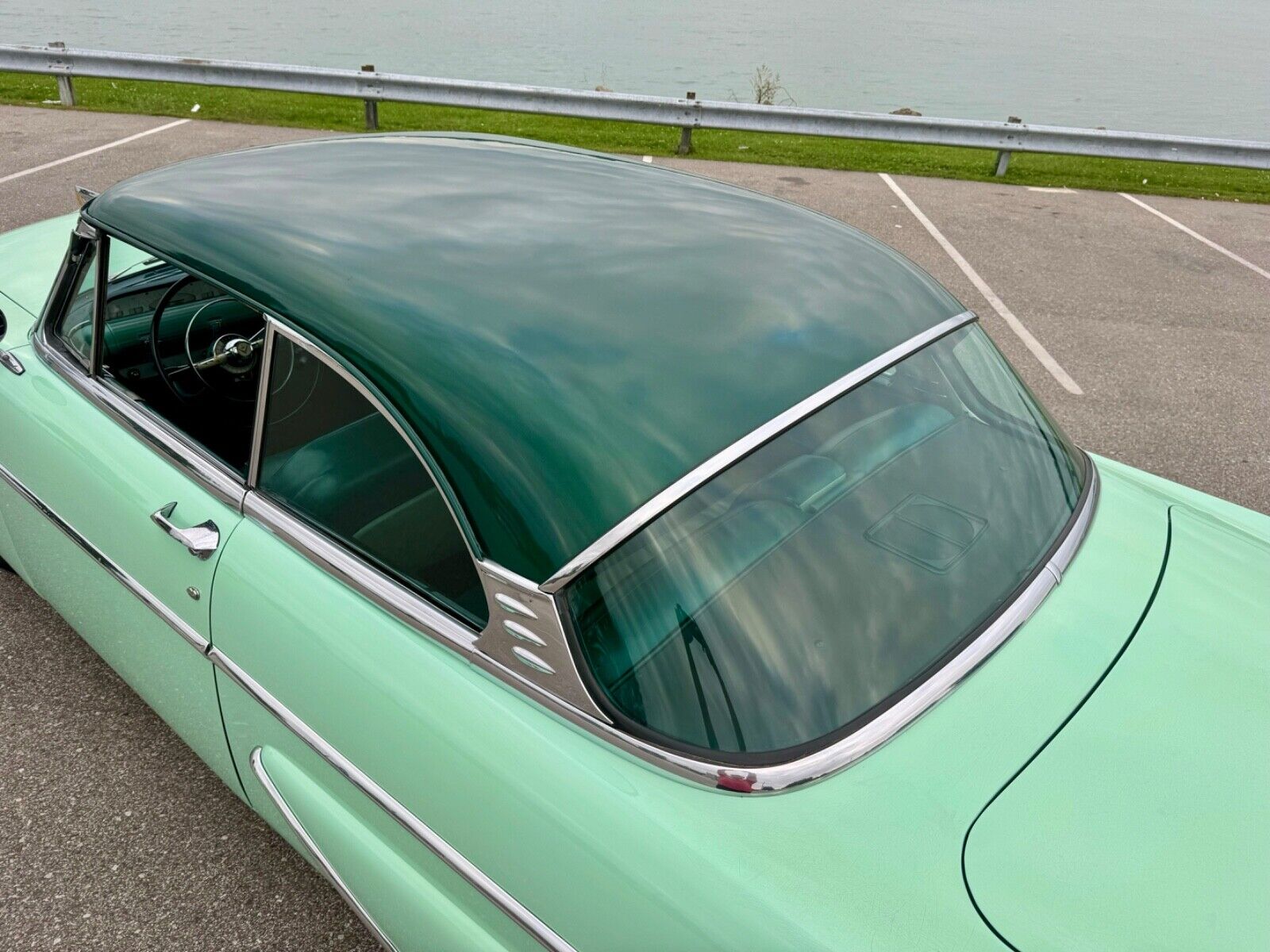 Lincoln-Capri-Coupe-1955-24