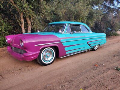 Lincoln Capri Coupe 1955