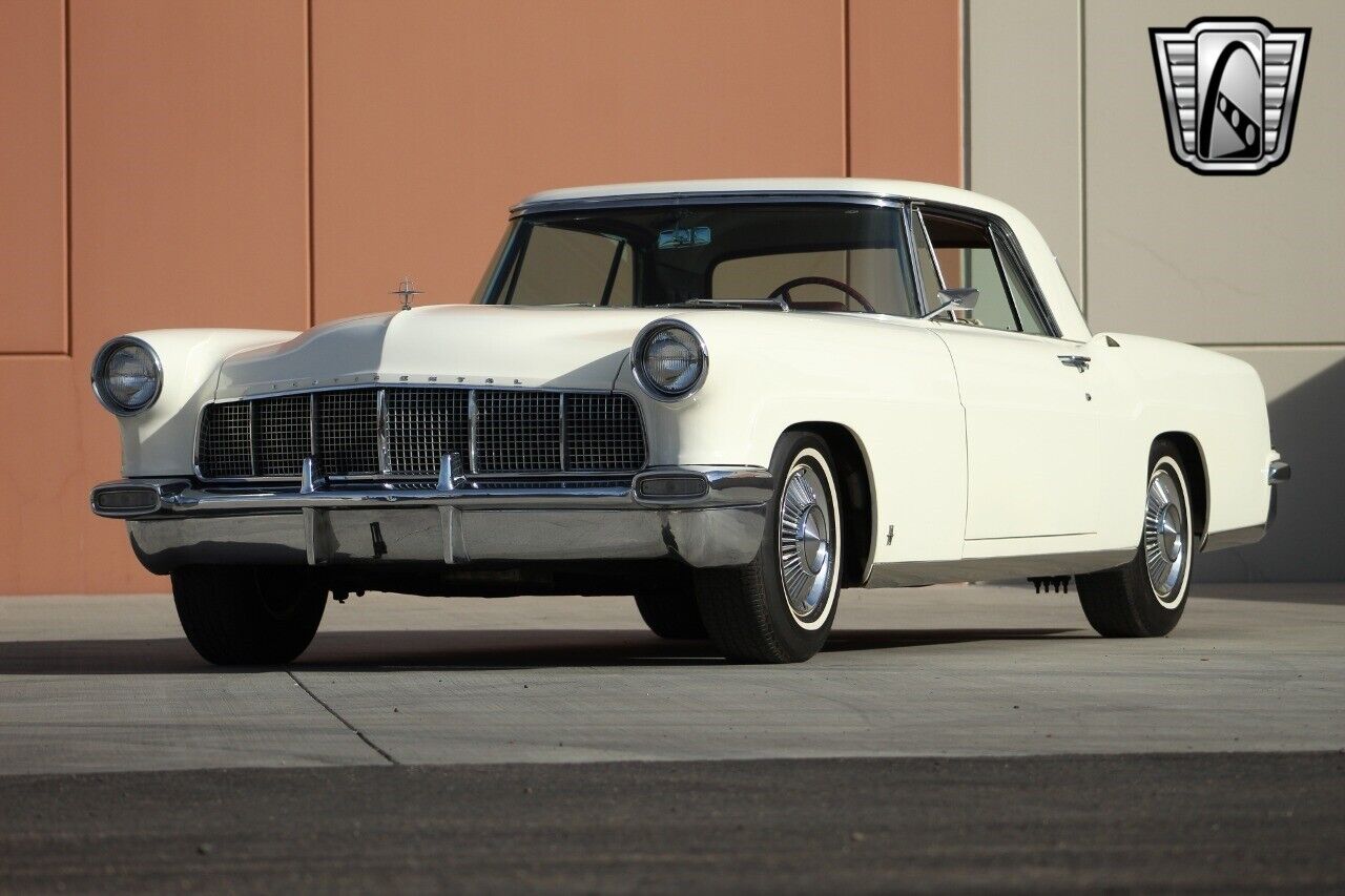 Lincoln-Continental-1956-3