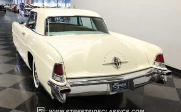 Lincoln-Continental-1956-7