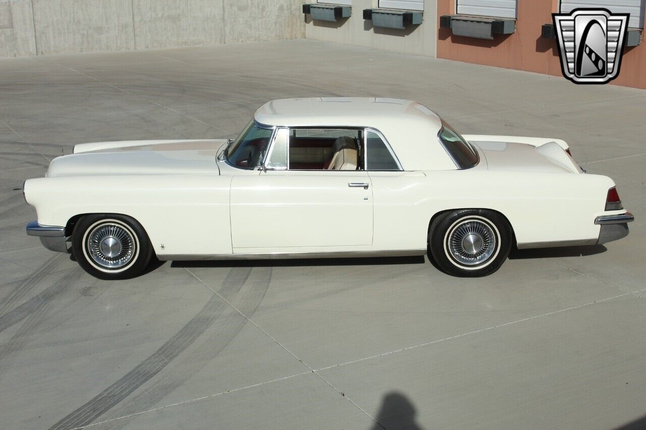 Lincoln-Continental-1956-8