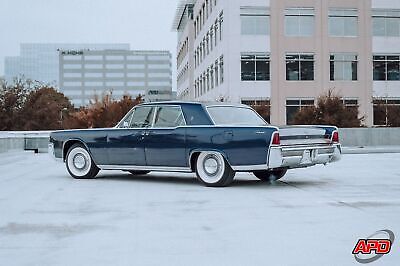 Lincoln-Continental-1964-4