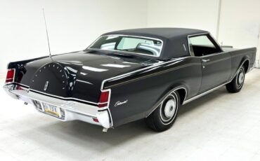 Lincoln-Continental-1970-4