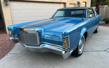 Lincoln-Continental-1971-1