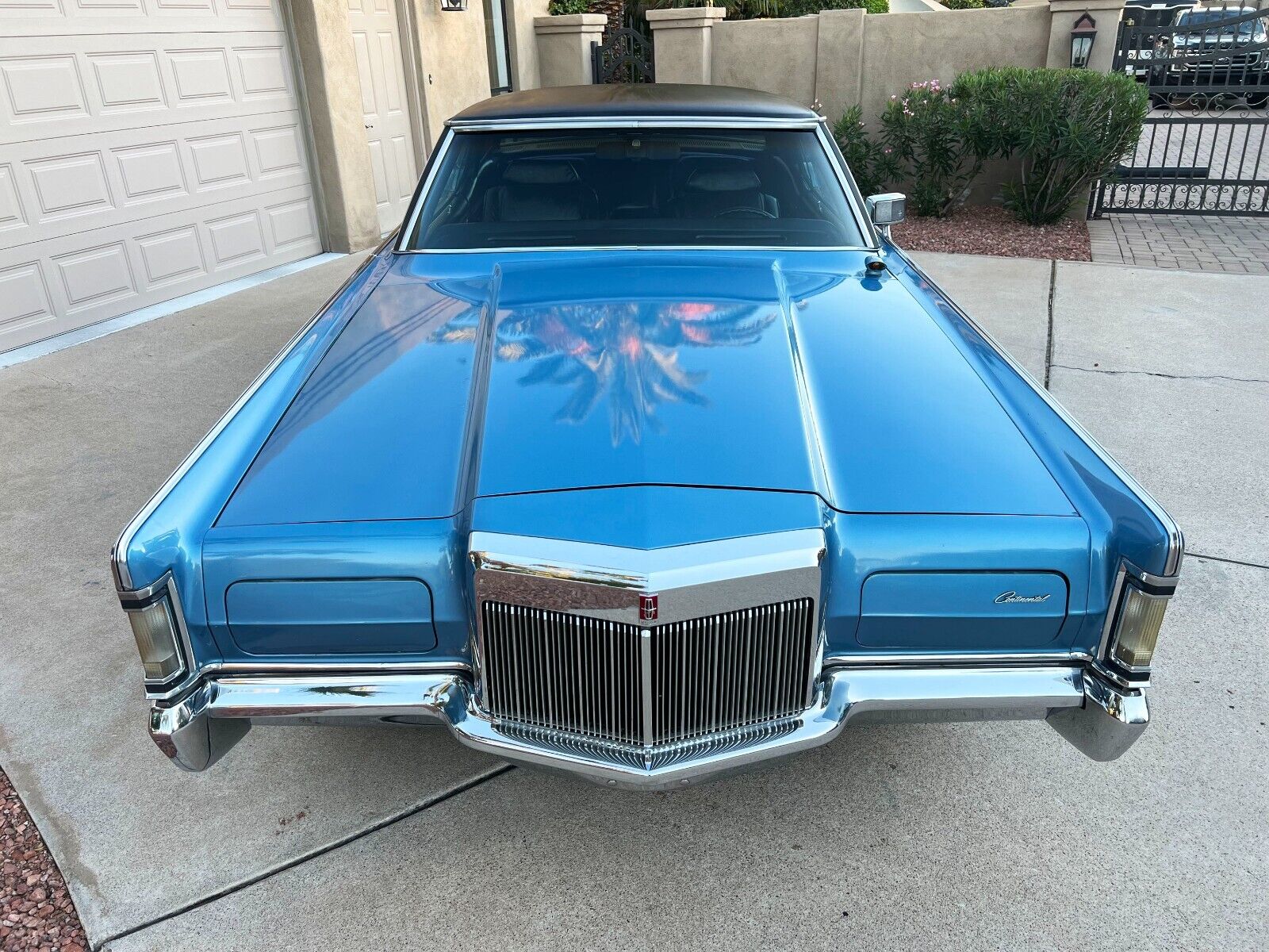 Lincoln-Continental-1971-4