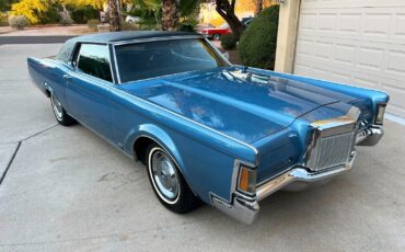 Lincoln-Continental-1971-8