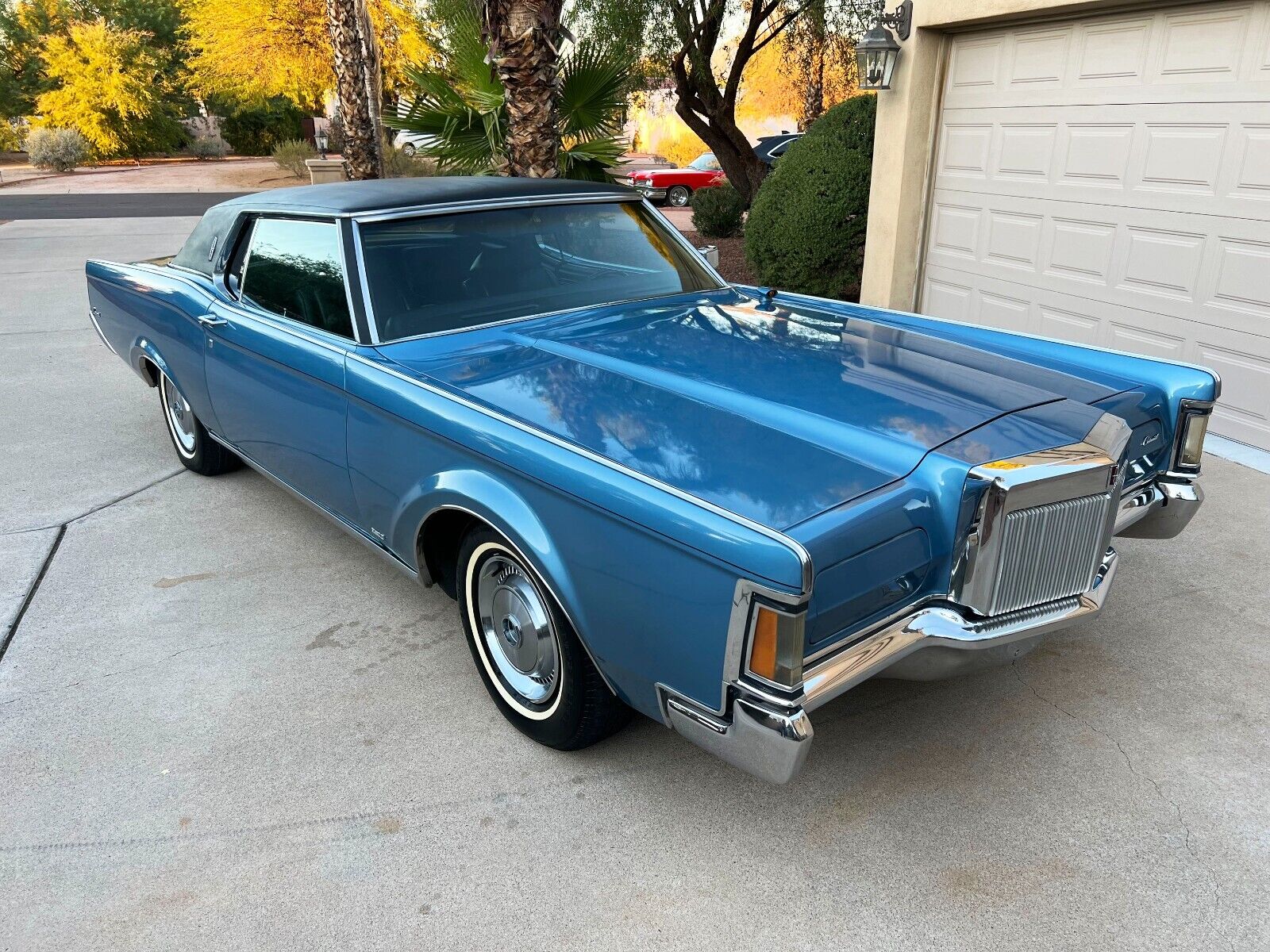 Lincoln-Continental-1971-8