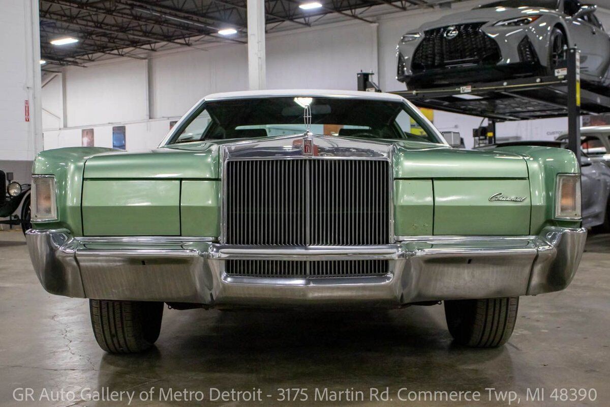 Lincoln-Continental-1972-10