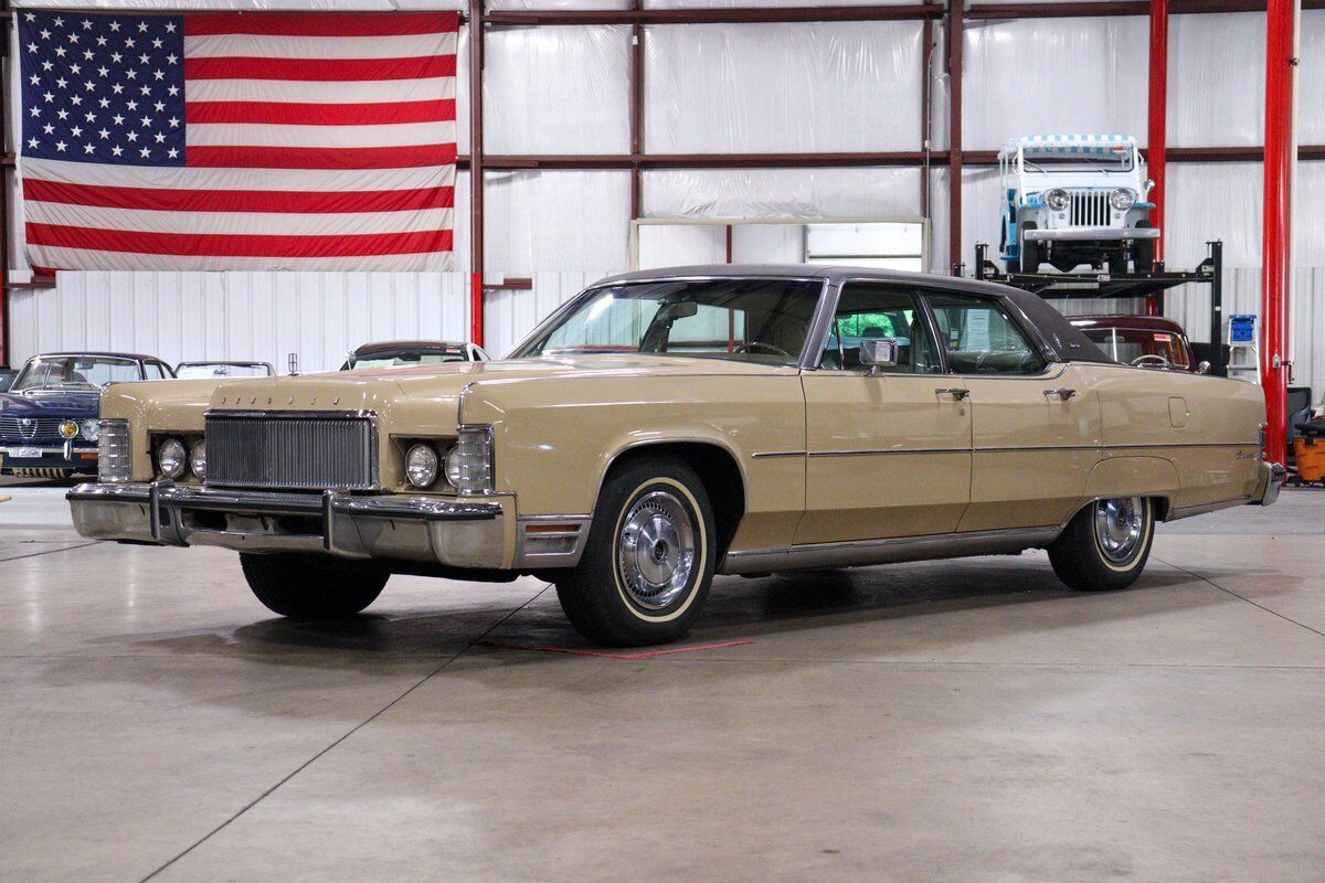 Lincoln Continental  year1}