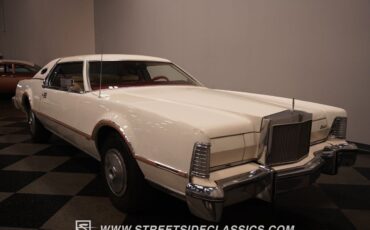 Lincoln-Continental-1976-20