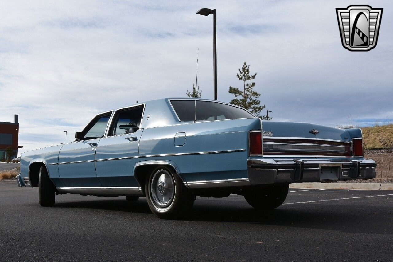 Lincoln-Continental-1978-4