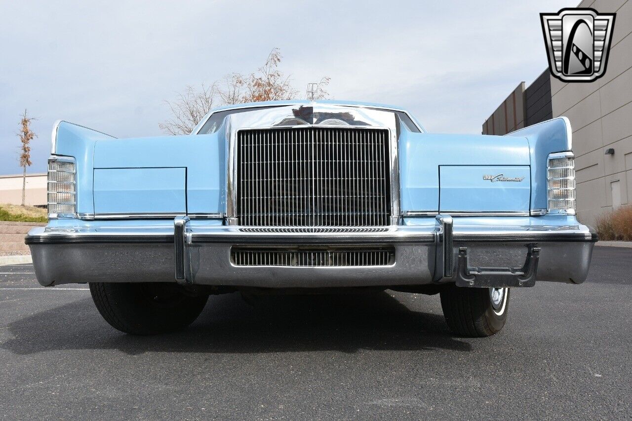 Lincoln-Continental-1978-9