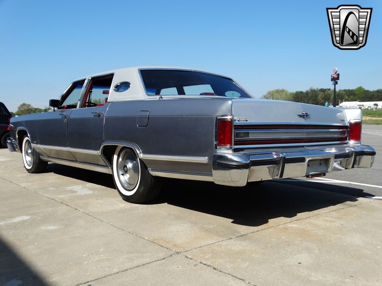 Lincoln-Continental-1979-5