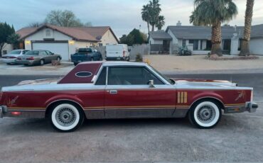 Lincoln-Continental-1981-3