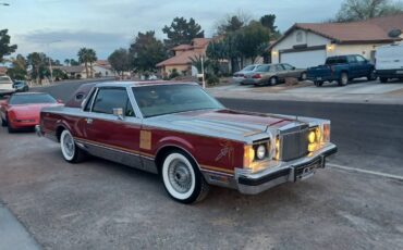 Lincoln-Continental-1981-4