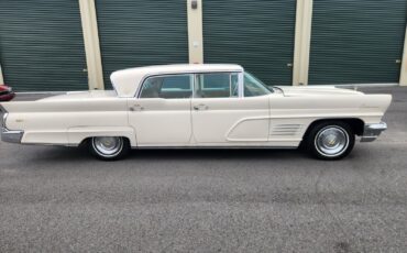 Lincoln-Continental-Berline-1960-35