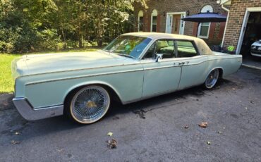 Lincoln-Continental-Berline-1967-1