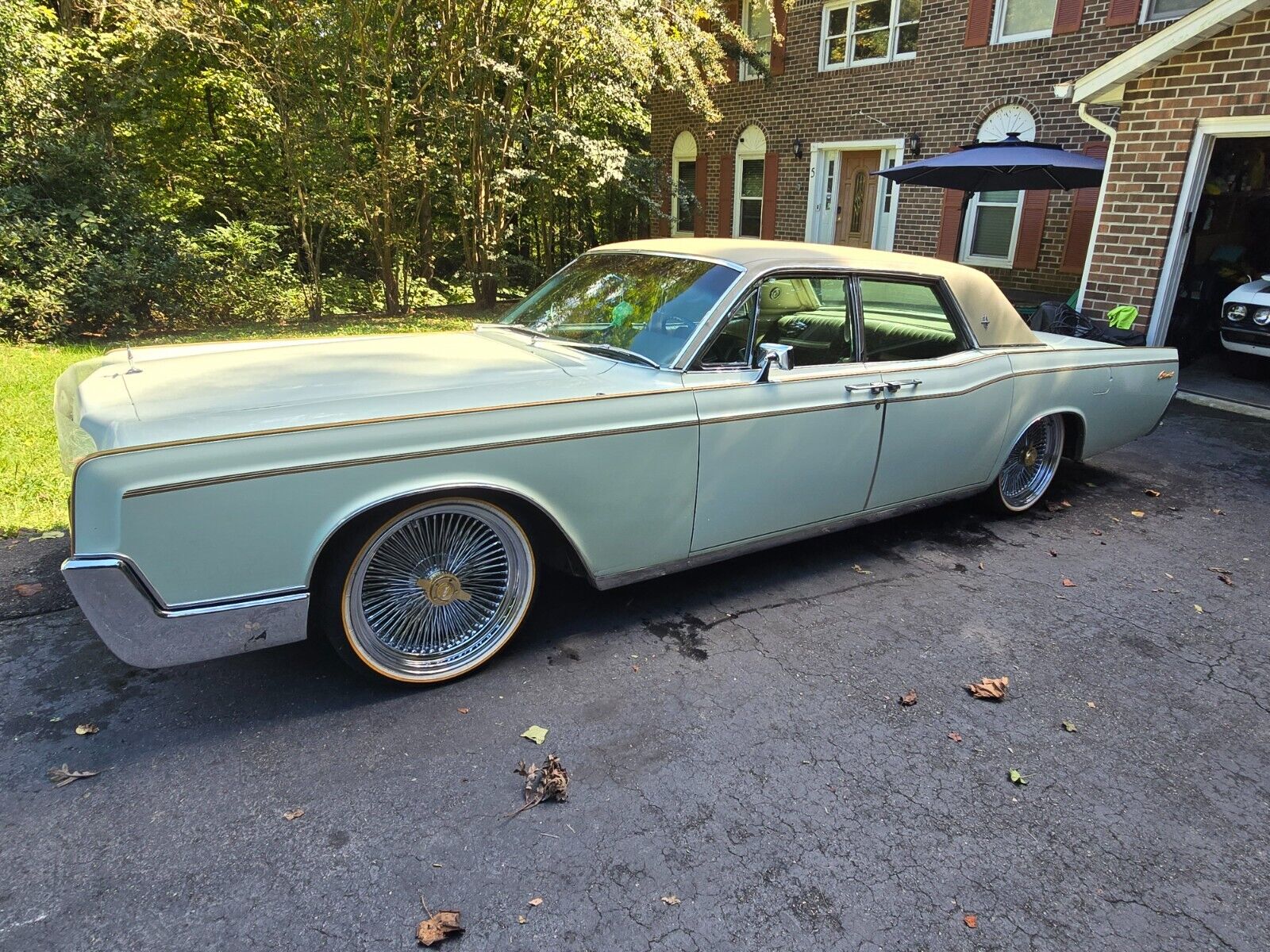 Lincoln-Continental-Berline-1967-1