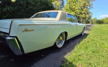 Lincoln-Continental-Berline-1967-11