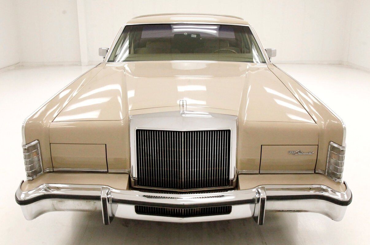 Lincoln-Continental-Berline-1978-7