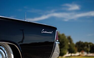 Lincoln-Continental-Cabriolet-1961-21