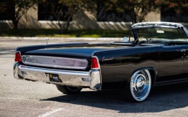 Lincoln-Continental-Cabriolet-1961-22