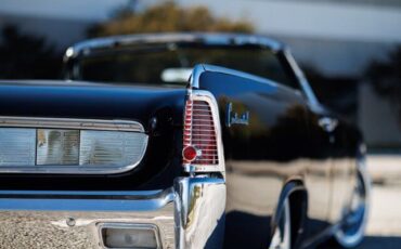 Lincoln-Continental-Cabriolet-1962-33