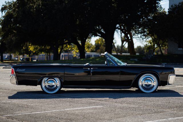 Lincoln-Continental-Cabriolet-1962-37