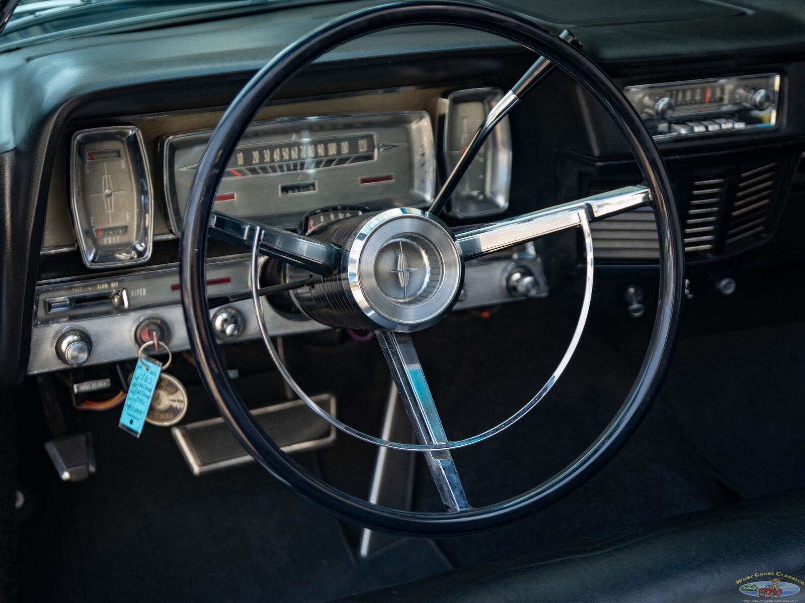 Lincoln-Continental-Cabriolet-1963-30